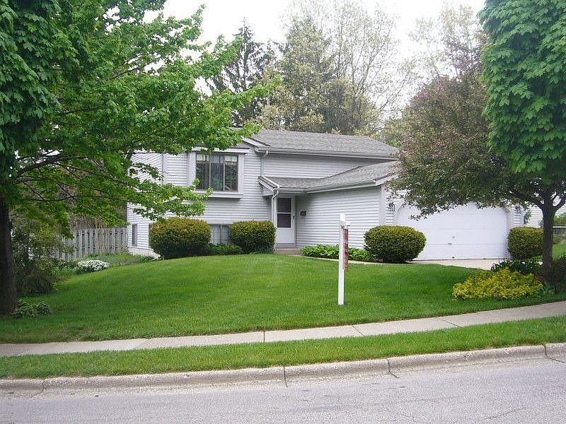 1st image of 1711 Nokomis Dr SE