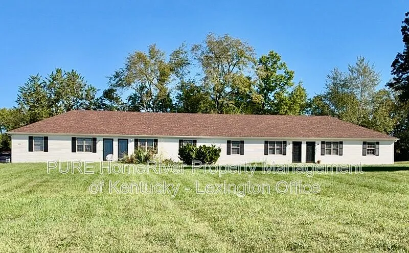 2 bed, 1.0 bath, 850 sqft, $950 — Photo 2