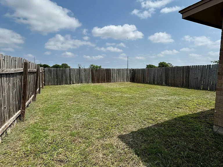 3907 Edgefield St #A — Photo 16