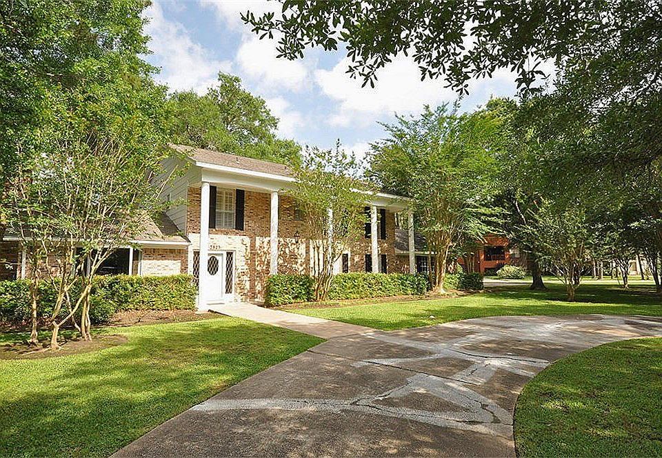 1st image of 3825 Evergreen Dr