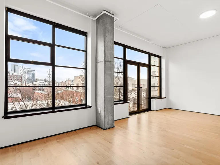 420 NW 11th Ave #506 — Photo 9