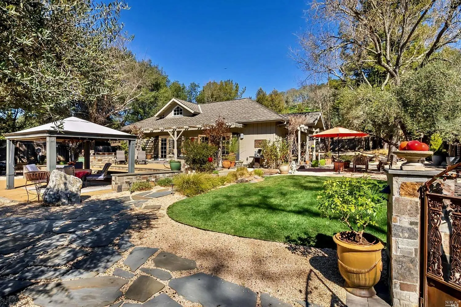2998 Warm Springs Rd — Photo 3