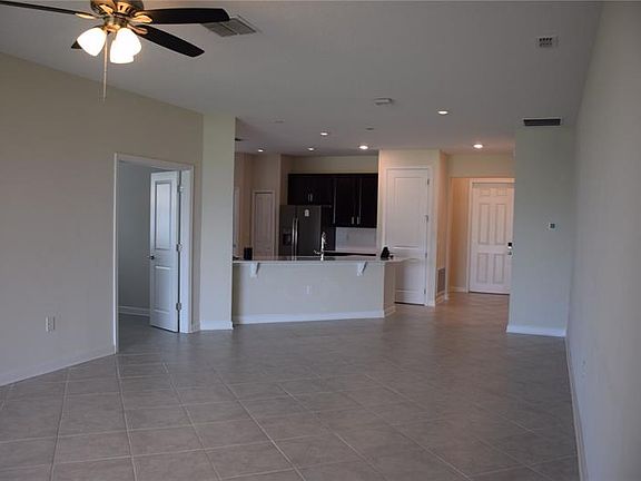 4th image of 108 Taft Dr