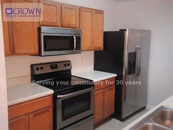 4th image of 3166 Kingswood Gln