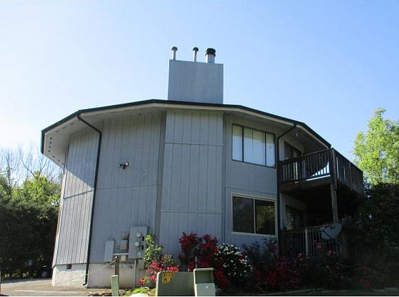 1st image of 44 Knoll Dr APT A1