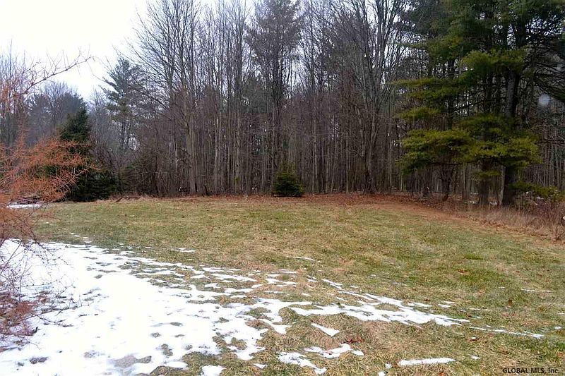 2nd image of 106 JENKINS Road