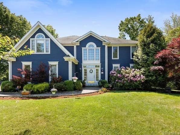 60 Edgewater Commons Lane, Westport, CT 06880