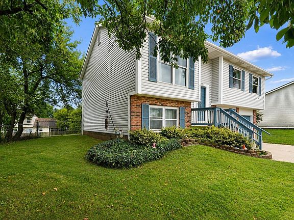 3rd image of 4026 Planters Ct