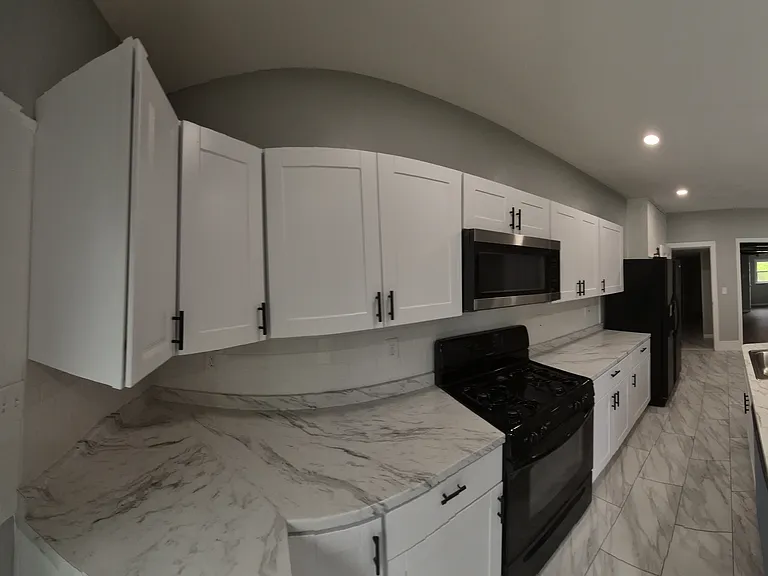 48 Main St — Photo 10