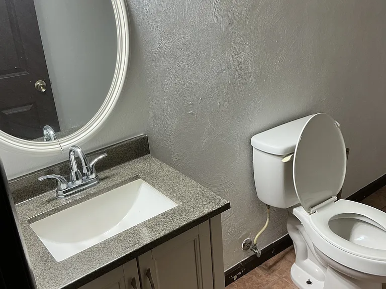 apt in Cross Lanes — Photo 21