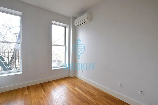 Rented by null | media 47