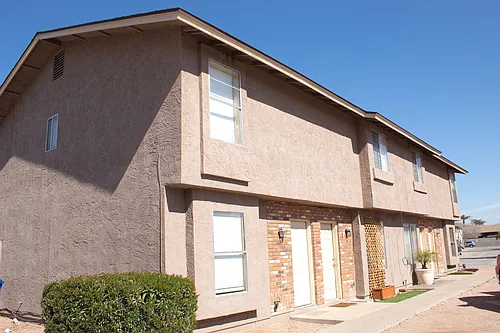 Townhome in Mesa with enclosed backyard! Photo 1