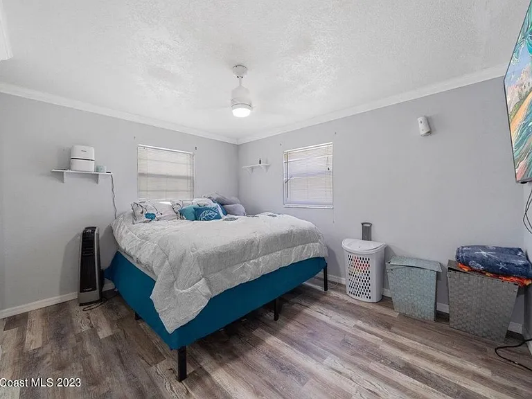 380 Maple Pl — Photo 6