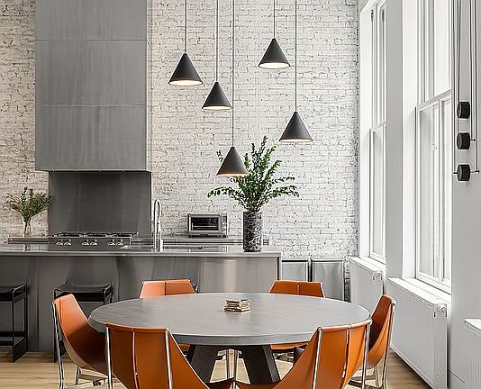4th image of 46 White St APT 2
