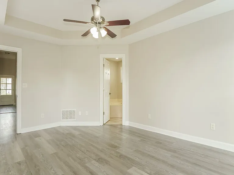 4480 Aberton Dr — Photo 9