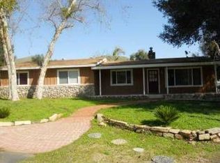 1939 Harbison Canyon Rd, El Cajon, CA 92019