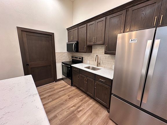 2nd image of 210 S Main St #210
