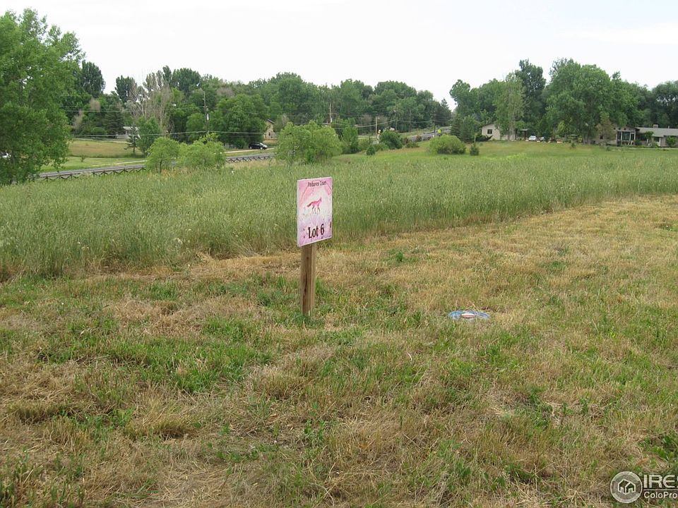 2nd image of 8584 Foxhaven Ct