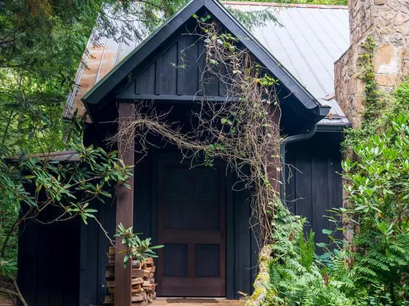 1003 Retreat Lane, Highlands, NC 28741
