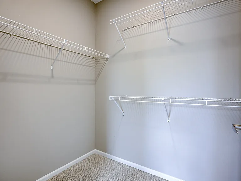 Pearson - 1 Bed / 1 Bath - 909 Sq.Ft.