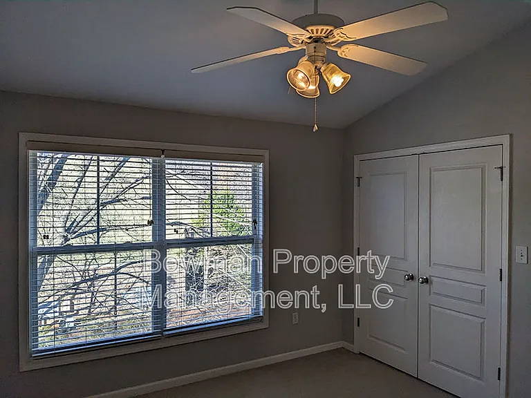 660 Barnett Shoals Rd #123 — Photo 15