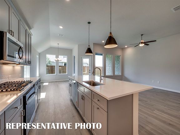 7th image of this home