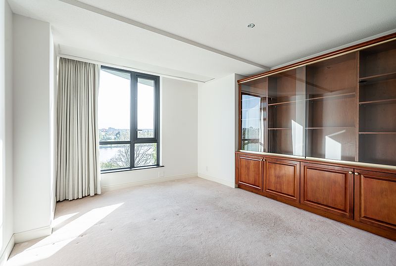 Vancouver Apartment for rent - 2 Bedrooms — photo 11