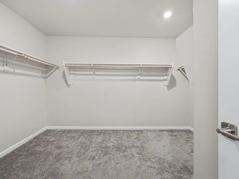 17851 W Daley Ln — Photo 12