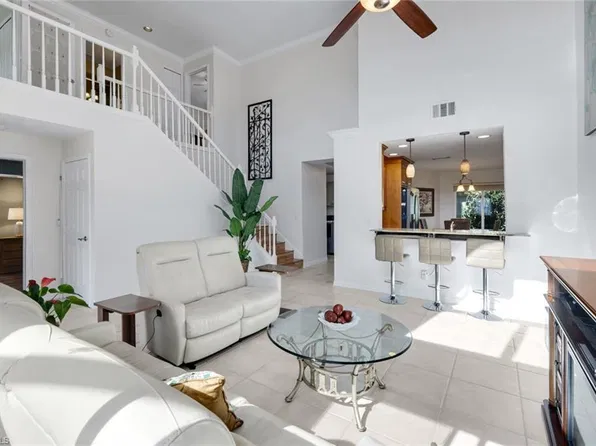 172 Sabal Lake DR, NAPLES, FL 34104
