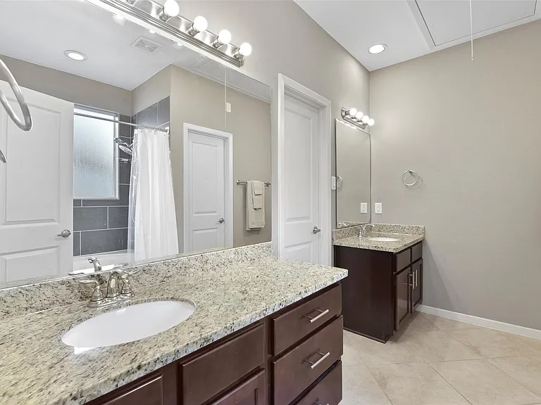 241 Lenox St — Photo 24