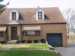 217 Jessie St, Joliet, IL 60433