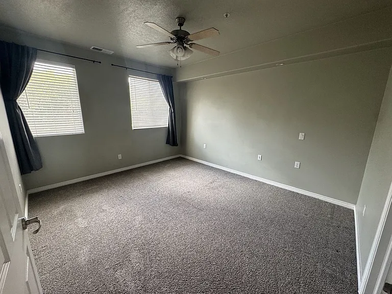 1177 Northfield Rd #18 — Photo 21