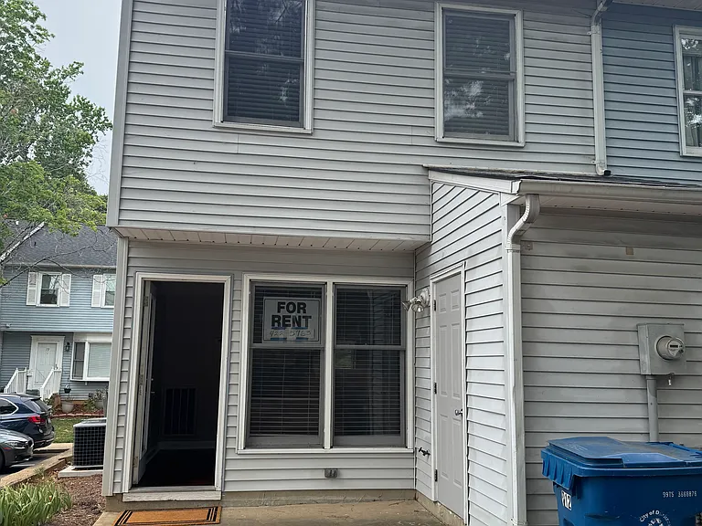 12 Durbin Pl — Photo 39