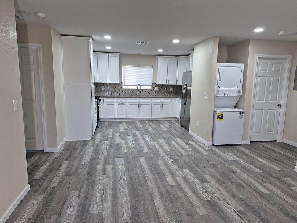 1st image of 843 W Avenue H8