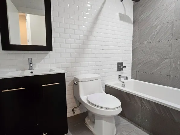 153 Bleecker Street image 9 of 9