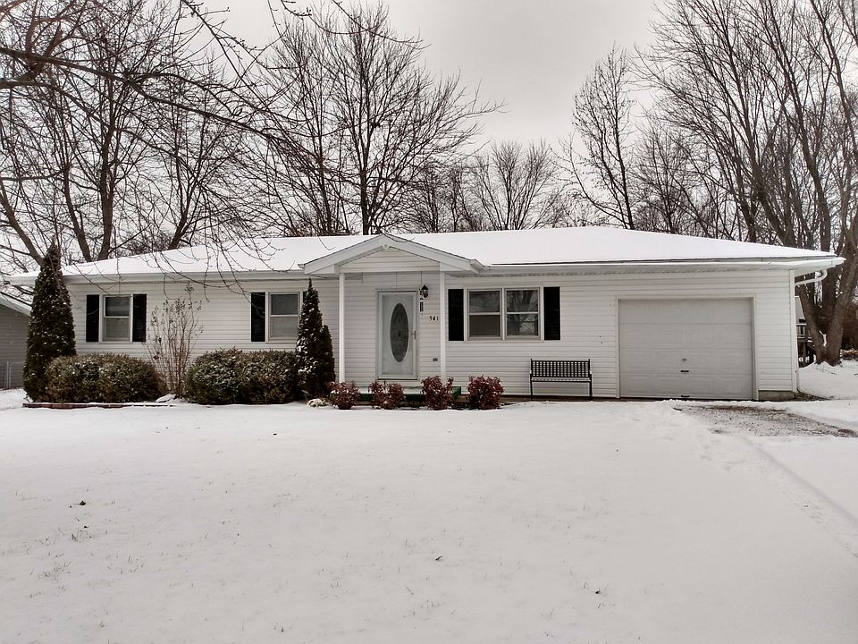 1st image of 541 Holly St