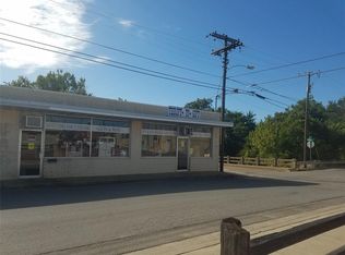 300 S Mill St, Cleburne, TX 76033