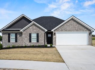204 Carhartt Dr, Richmond, KY 40475