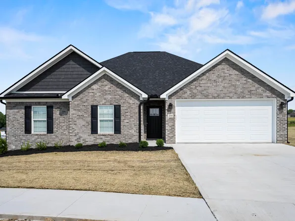 204 Carhartt Dr, Richmond, KY 40475