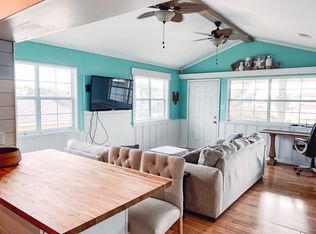 78 Port St, Port Lavaca, TX 77979