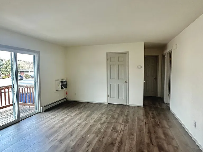 4338 N Chestnut St. — Photo 12