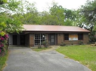 10850 Lockwood Dr, Grand Bay, AL 36541