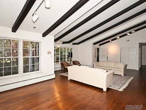 4th image of 3 Barrington Pl