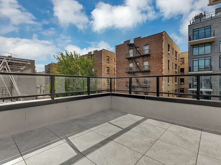 31-18 30th St #4B — Photo 8