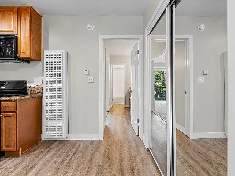 Parkview Terrace Apartments — Photo 5
