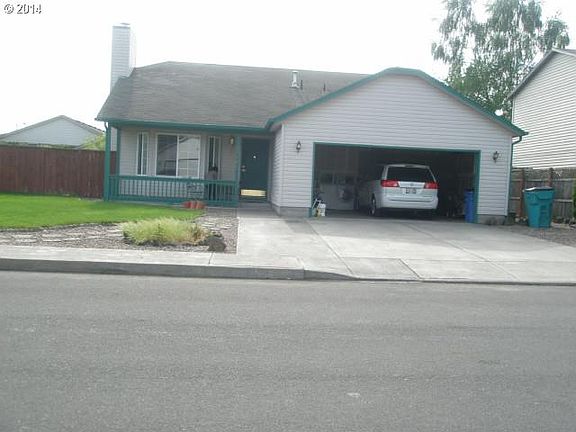 3rd image of 9616 NE 132nd Ave
