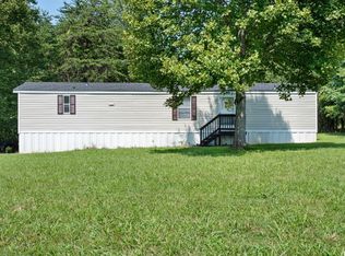 1346 Phelps Rd, Bedford, VA 24523