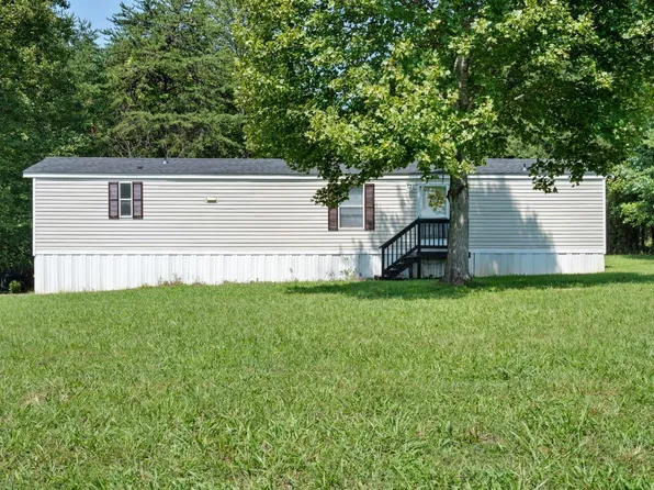 1346 Phelps Rd, Bedford, VA 24523