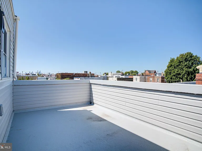 3038 Salmon St — Photo 38