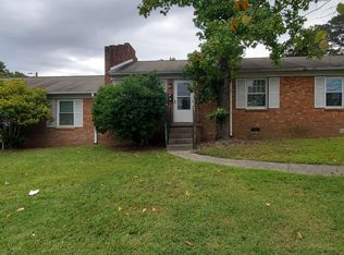 2200 Montclair Rd #B, Greensboro, NC 27407